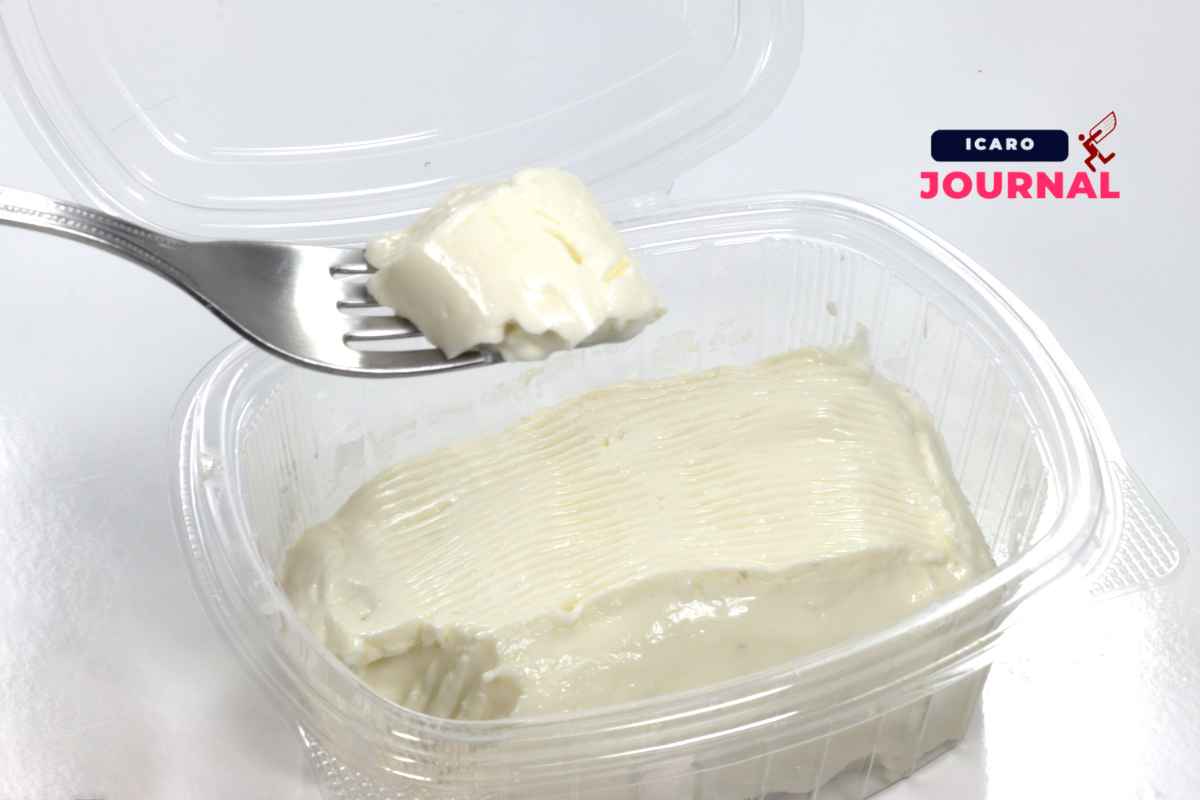 Finta focaccia con formaggio - IcaroJournal