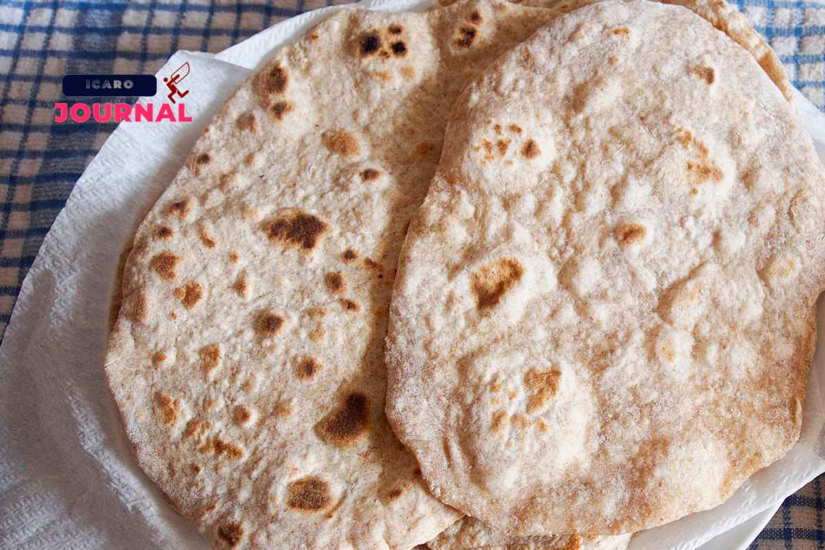 Finta focaccia con formaggio - IcaroJournal