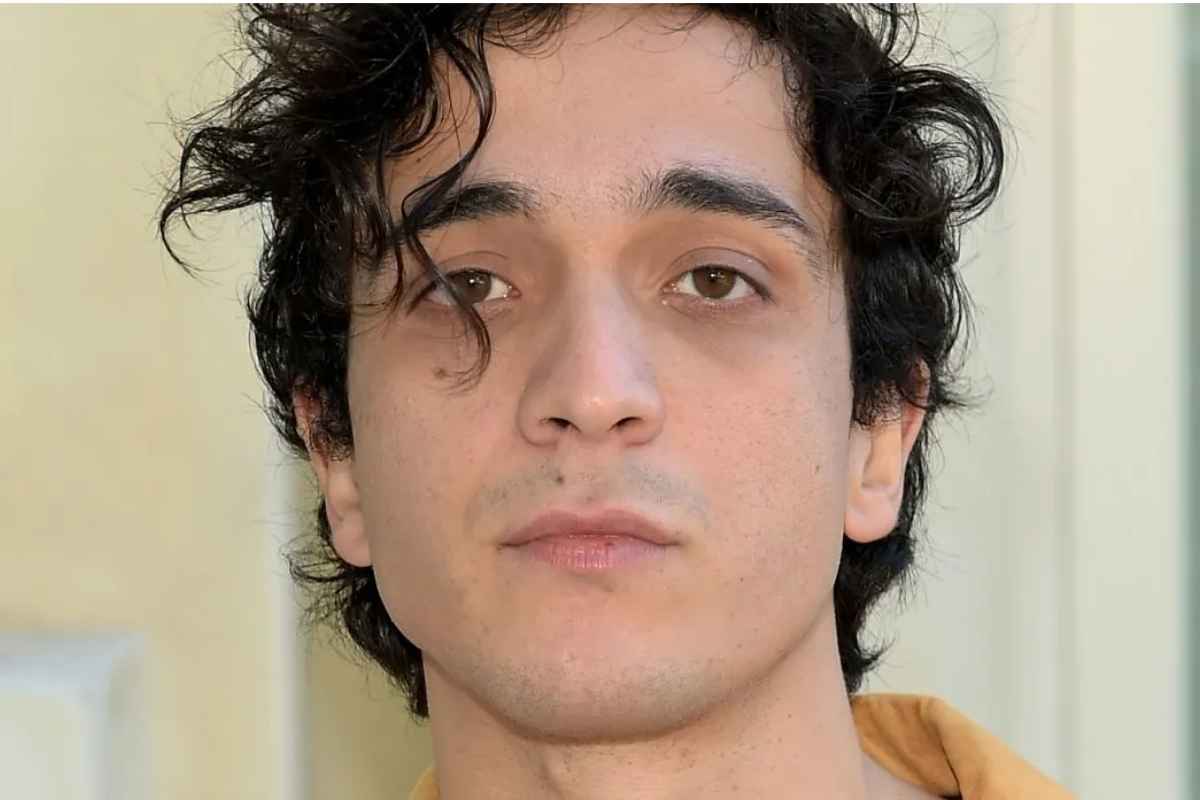 Tananai presenta il libro Occhi rossi - IcaroJournal