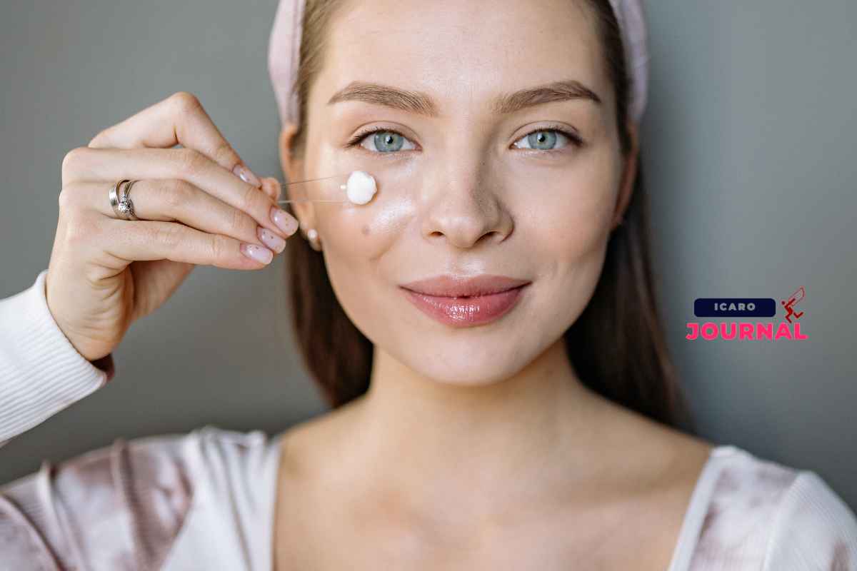 Crema antirughe per il viso fatta in casa, davvero pochi ingredienti per rendere la pelle perfetta