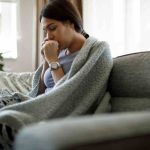 La ciambella della nonna marmorizzata al cioccolato, il dolce che non stanca mai