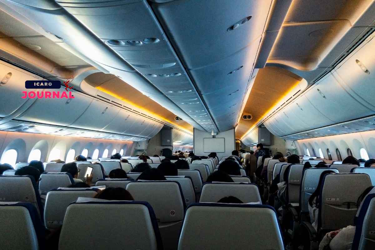 Viaggiare in aereo cosa fare per non annoiarsi - IcaroJournal