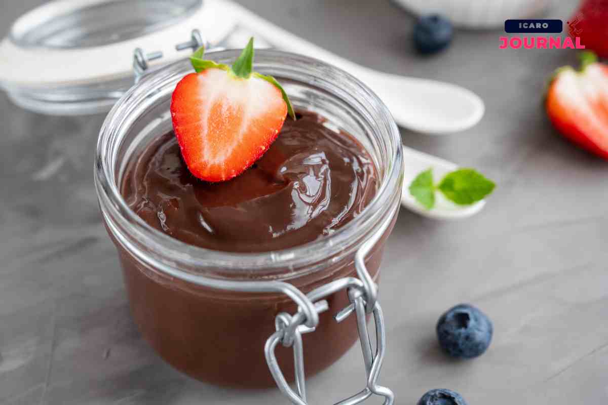 Crema al cioccolato senza latte uova e farina - IcaroJournal