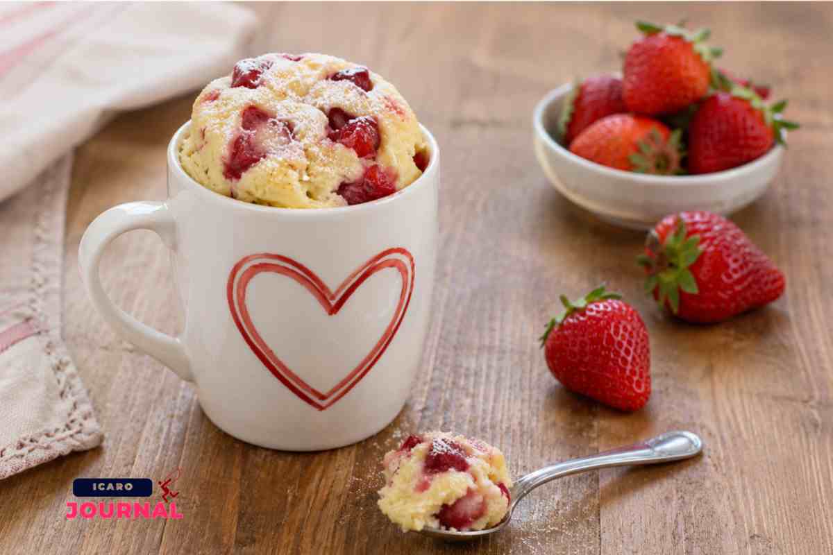 Mugcake alle fragole - IcaroJournal