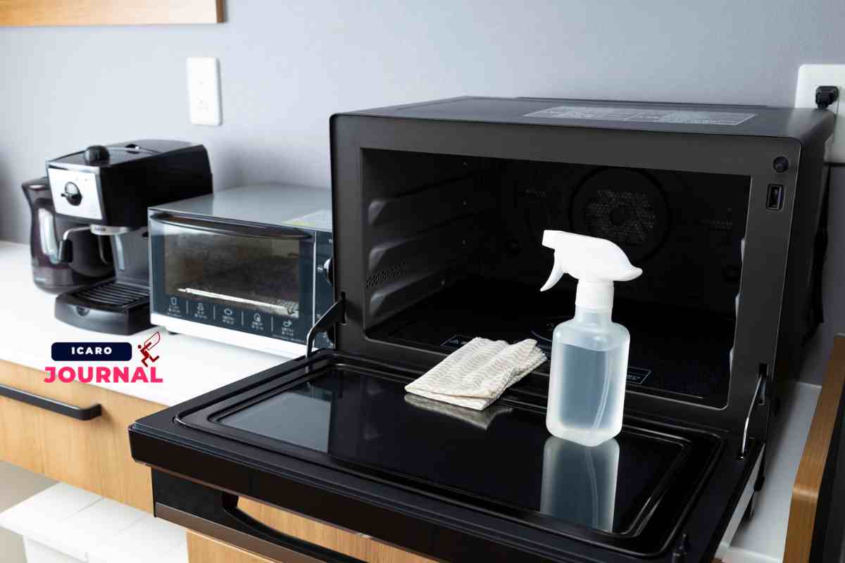 Pulire il forno 3 tecniche naturali - IcaroJournal