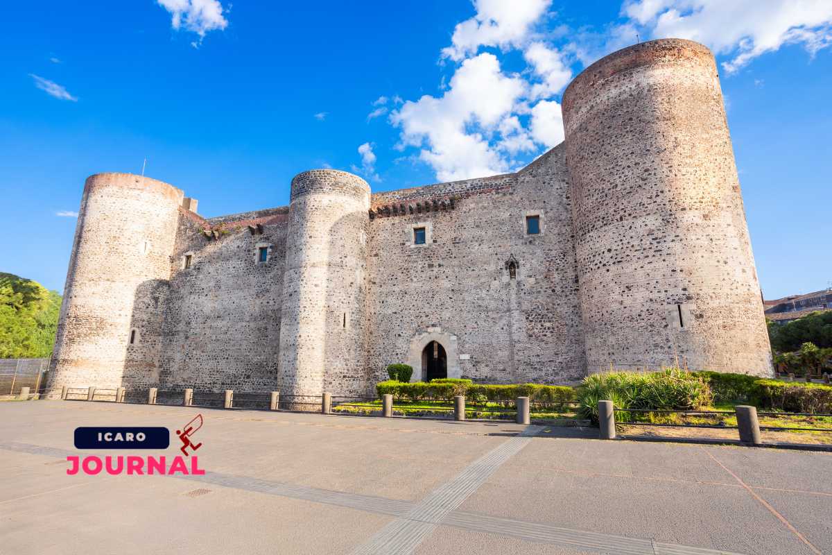 Castello Ursino fossato liberato - IcaroJournal