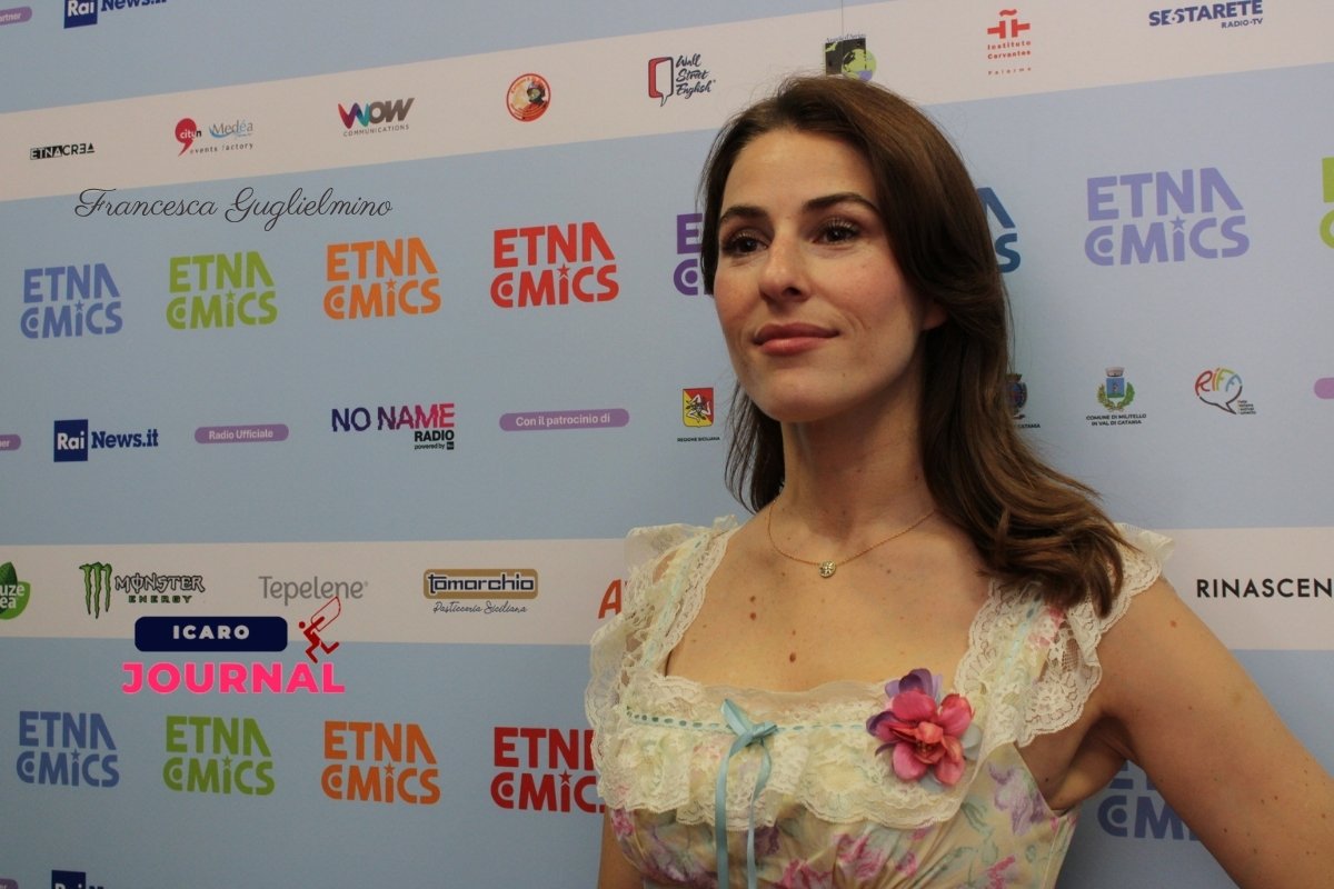 Diana Del Bufalo Ancora più sexy - IcaroJournal