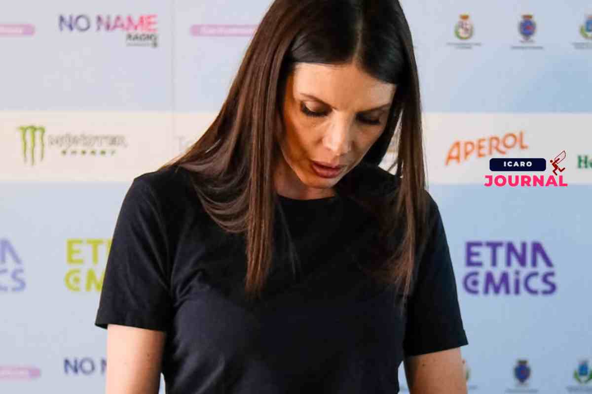 Ilenia Pastorelli Non so come è successo all'Etna Comics- IcaroJournal