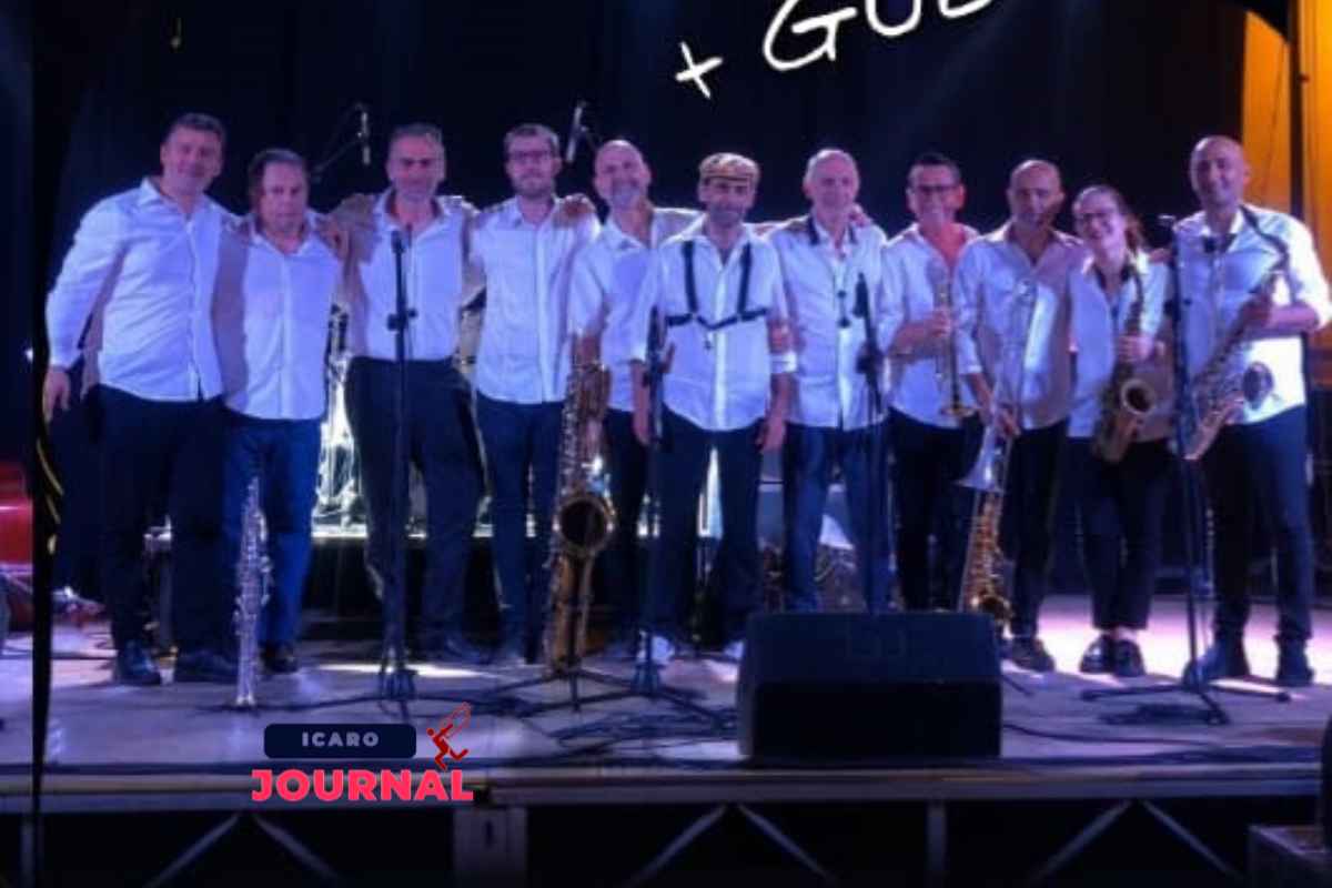 Size 46 Street Band Jazz e Swing - IcaroJournal