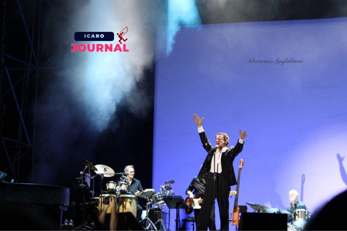 Massimo Ranieri alla Villa Bellini di Catania - IcaroJournal