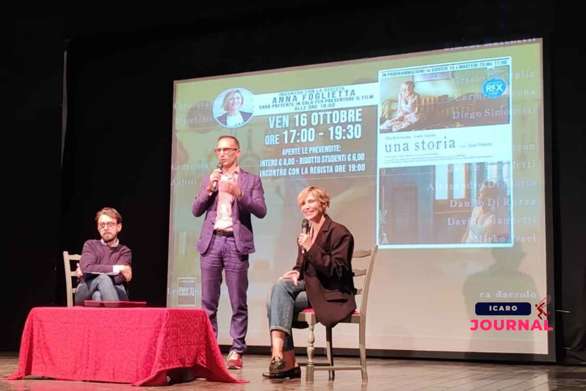 Anna Foglietta Una Storia - IcaroJournal